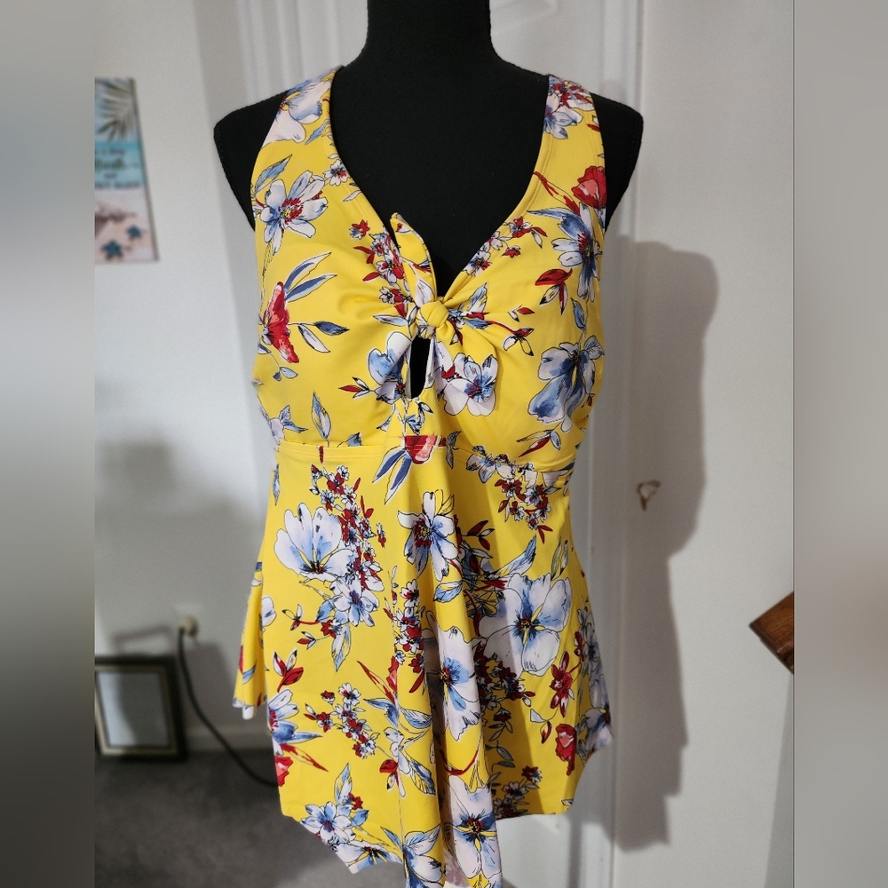 Kona Sol bathing suit top